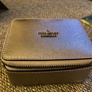 Kate spade jewelry case